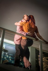 Historioitsija (Mikko Paananen) ja Emma (Virpi Rautsiala).